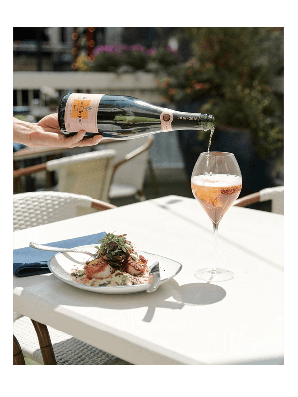 VEUVE CLICQUOT BRUT ROSE 1