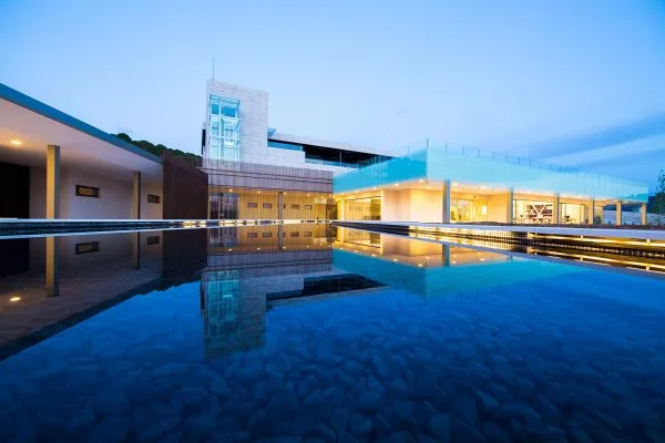 Bodegas Aalto